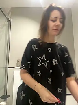 BelleSkye online show from 02.27.25