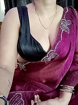 Snapshot of kaamuk_shweta chatting on 06.17.26 kaamuk shweta online show from 06.17.26