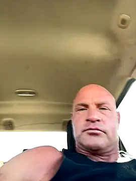 Snapshot of Berserker00888 chatting on 10.21.25 Berserker00888 online show from 10.21.25