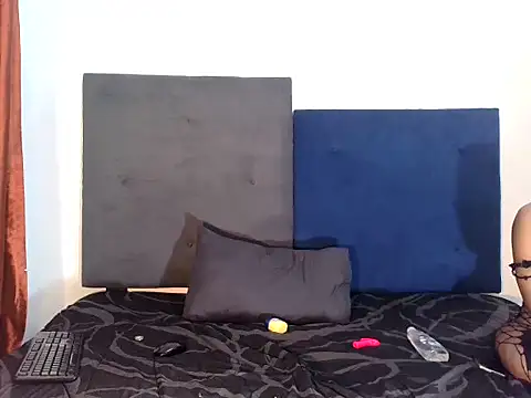 ReginaStar16 online show from 03.17.25