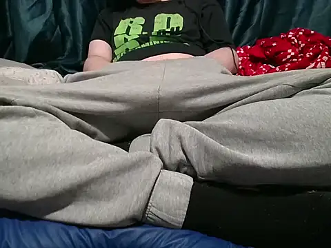 krissraw online show from 10.31.25