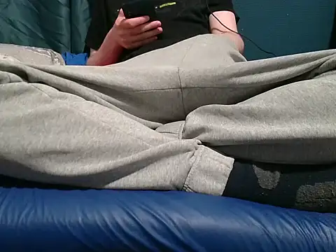 krissraw online show from 11.18.25