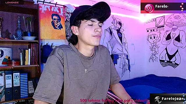Snapshot of jeanfarelo chatting on 04.23.26 jeanfarelo online show from 04.23.26