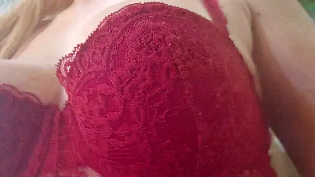 EstrellaWalters online show from 09.26.25