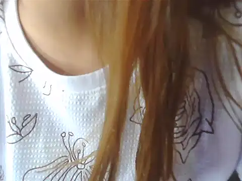 Snapshot of your_Shanvi chatting on 10.01.25 your Shanvi online show from 10.01.25