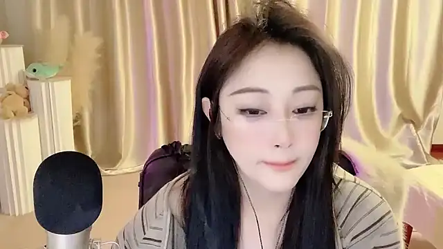 Daisy-77 online show from 03.08.25