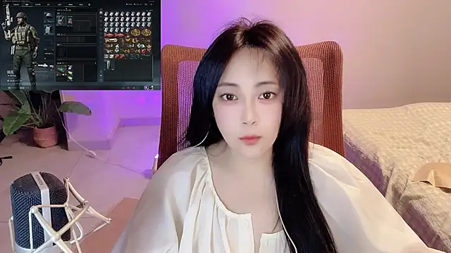 Daisy-77 online show from 04.22.26