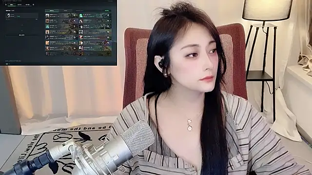 Daisy-77 online show from 05.20.26