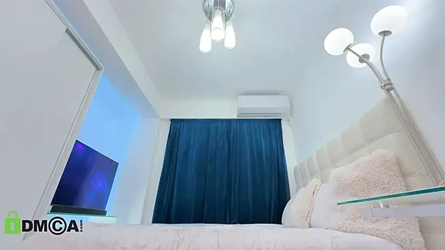 ScarlettAndTom online show from 03.09.25