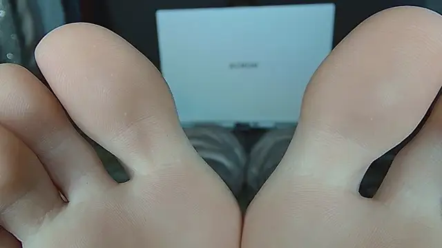 Snapshot of AgnesMillerS chatting on 02.23.26 AgnesMillerS online show from 02.23.26