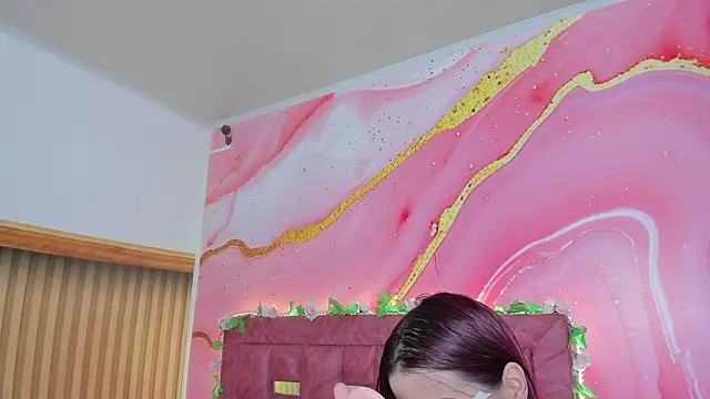 Daisy  rose online show from 02.12.26