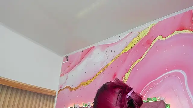 Daisy  rose online show from 02.18.26