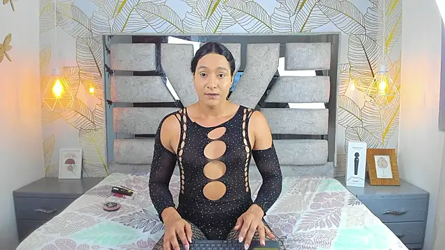 Alison Chan  online show from 03.03.26