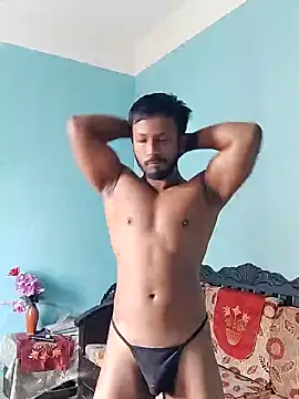 Snapshot of HunkyAriyan chatting on 02.03.25 HunkyAriyan online show from 02.03.25