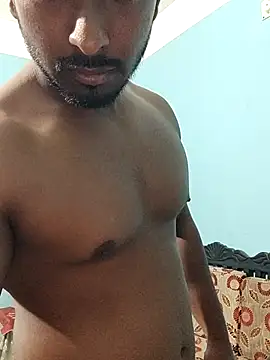 Snapshot of HunkyAriyan chatting on 03.16.25 HunkyAriyan online show from 03.16.25