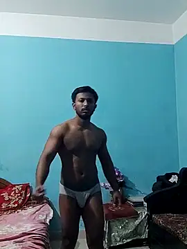 Snapshot of HunkyAriyan chatting on 03.21.25 HunkyAriyan online show from 03.21.25