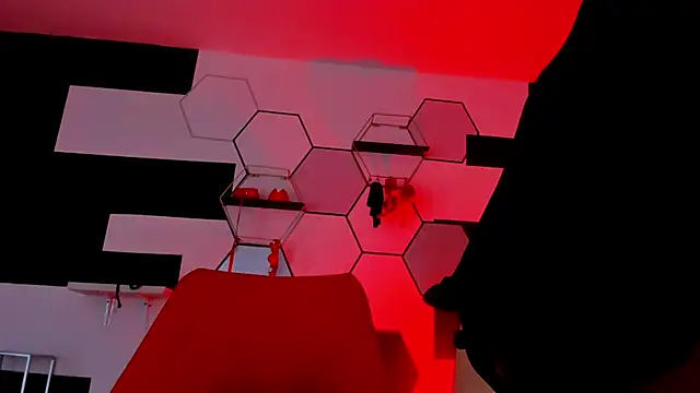 alondrabigtits online show from 02.27.25