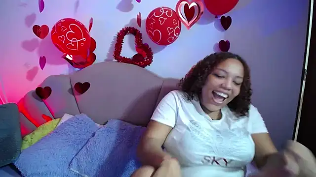 Snapshot of horny_babyss chatting on 02.22.26 horny babyss online show from 02.22.26