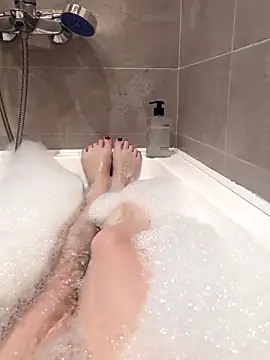 Yourlittledemon online show from 01.05.26