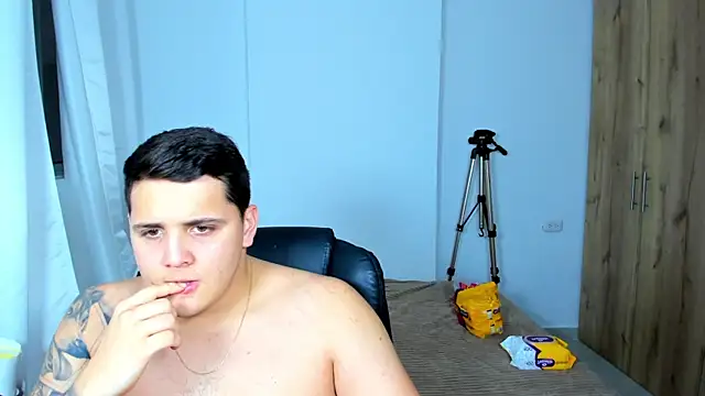 jhonstark09 online show from 01.15.25