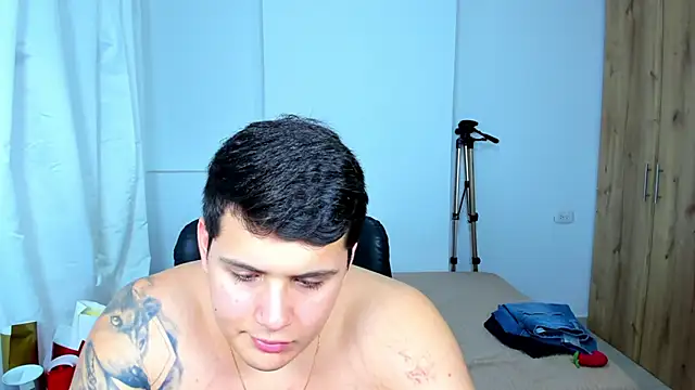 jhonstark09 online show from 02.14.25