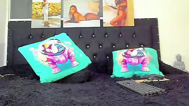 Snapshot of doll_celeste20 chatting on 03.11.25 doll celeste20 online show from 03.11.25