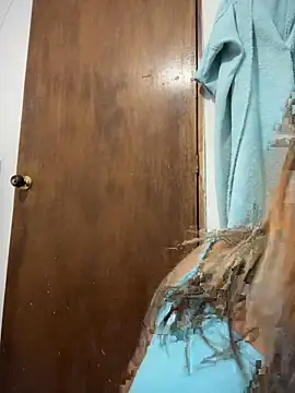 Snapshot of doll_celeste20 chatting on 09.28.25 doll celeste20 online show from 09.28.25