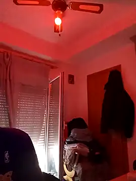 jovenestraviesos online show from 03.16.25