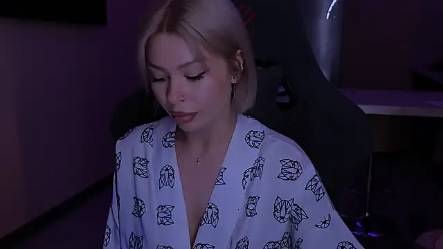 Sasha Mason online show from 10.12.25