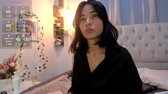 savagequeenbee7 online show from 12.05.24