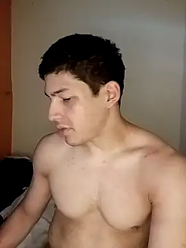 kinkyboyleo online show from 09.26.25