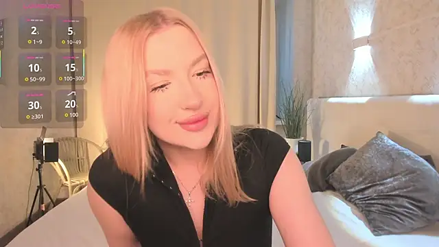 Emma  Leee online show from 03.30.26