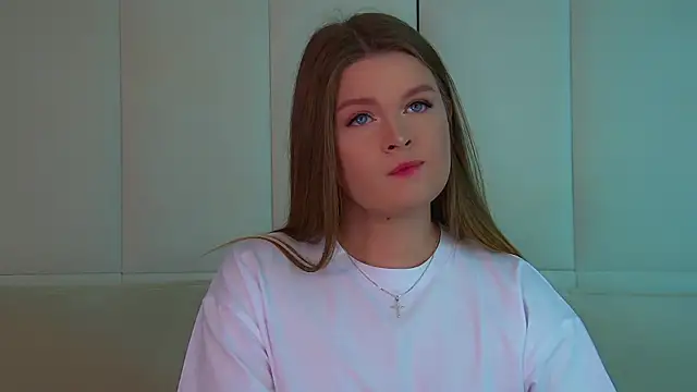 CrystalLyons online show from 02.26.26