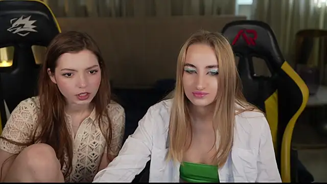 Michelle 054 online show from 02.17.25