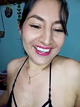 Snapshot of ELISA_90 chatting on 03.09.25 ELISA 90 online show from 03.09.25