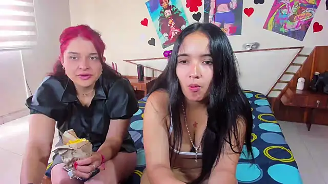 Snapshot of Marilynselxoveanalhard chatting on 12.10.24 Marilynselxoveanalhard online show from 12.10.24