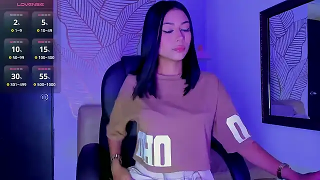 ZaraLim online show from 02.25.25