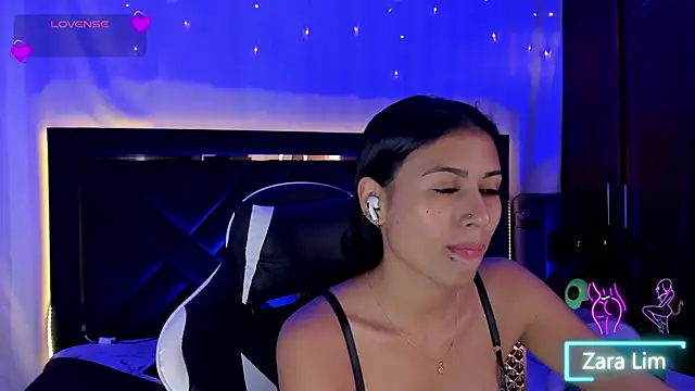 ZaraLim online show from 12.03.25