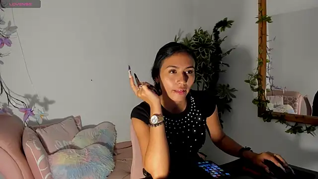 ZaraLim online show from 01.08.26