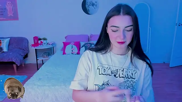 Snapshot of Taste_Jennyy chatting on 12.04.24 Taste Jennyy online show from 12.04.24