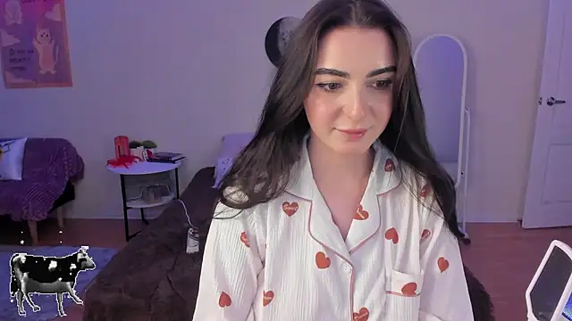 Snapshot of Taste_Jennyy chatting on 12.21.24 Taste Jennyy online show from 12.21.24