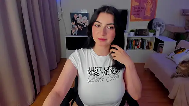 Snapshot of Taste_Jennyy chatting on 10.01.25 Taste Jennyy online show from 10.01.25