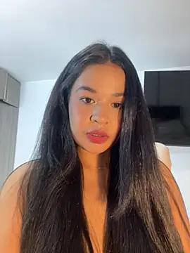 Aitana98  online show from 11.02.25