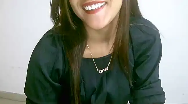 Snapshot of collage_hoty chatting on 01.24.25 collage hoty online show from 01.24.25