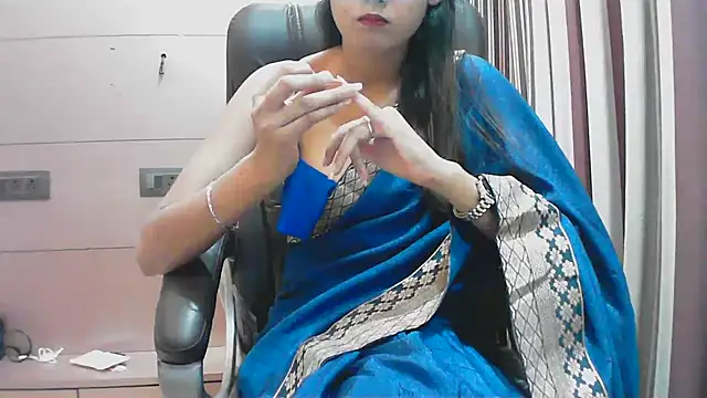 Snapshot of collage_hoty chatting on 09.12.25 collage hoty online show from 09.12.25