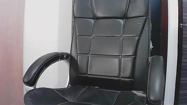 Snapshot of collage_hoty chatting on 04.11.26 collage hoty online show from 04.11.26