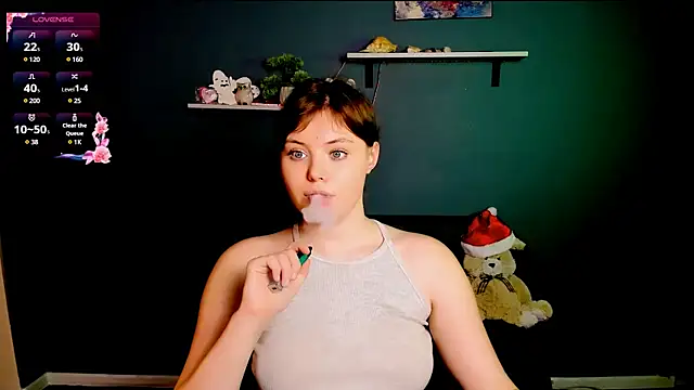 Snapshot of nikole_kitt chatting on 01.18.25 nikole kitt online show from 01.18.25