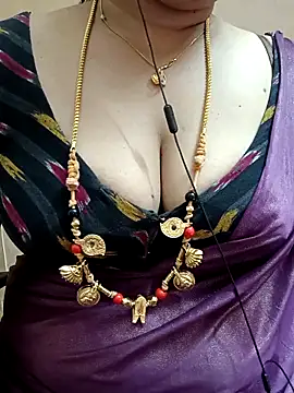 gaurika18 online show from 03.02.25