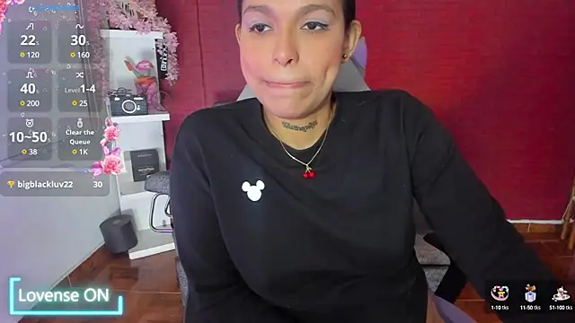 Snapshot of samantha_simur chatting on 01.19.25 samantha simur online show from 01.19.25