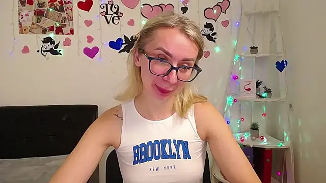 Snapshot of VasilisaSii chatting on 01.23.25 VasilisaSii online show from 01.23.25